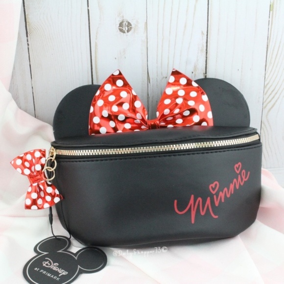 Disney Handbags - Minnie Mouse Fanny Pack
